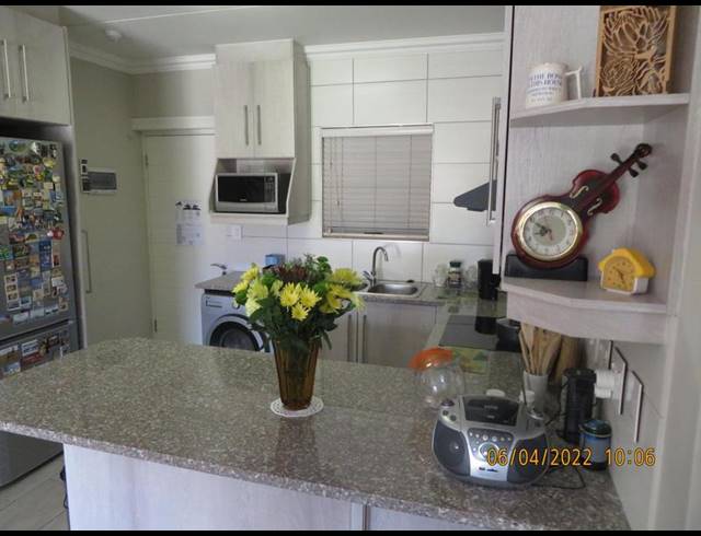 2 BEDROOM PROPERTY TO RENT IN BRACKENFELL